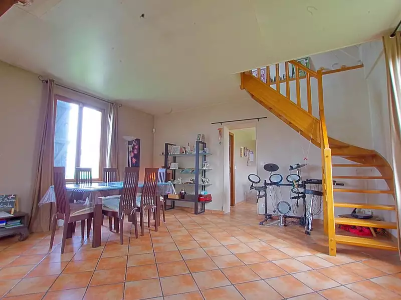 Maison, 205 m²