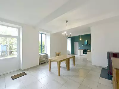 Maison, 146 m²