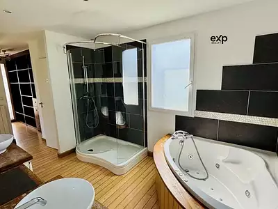 Maison, 136 m²