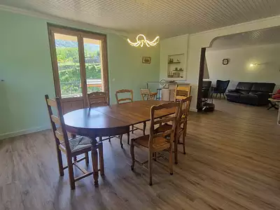 Maison, 340 m²