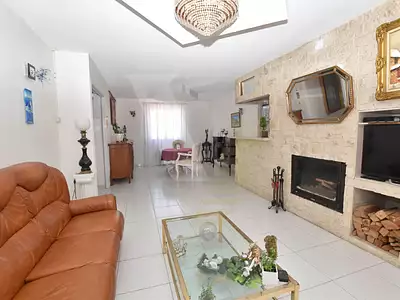 Maison, 150 m²