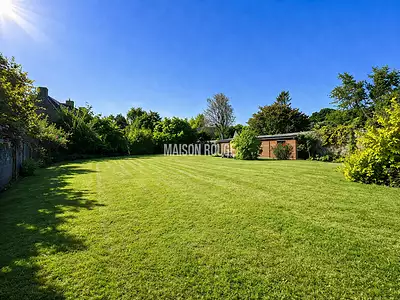 Terrain, 895 m²