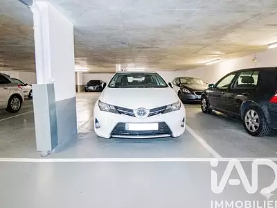 Parking, 12 m²