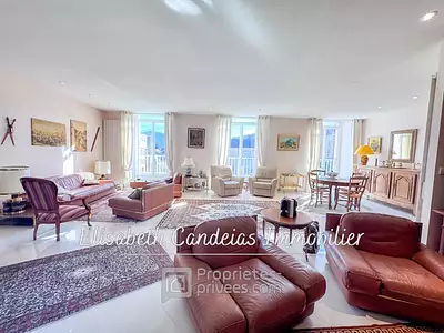 Appartement, 240 m²