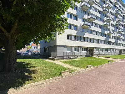 279 500 € 6 076 €/m² Appartement • 46 m² • 2 pièces Montrouge (92120)