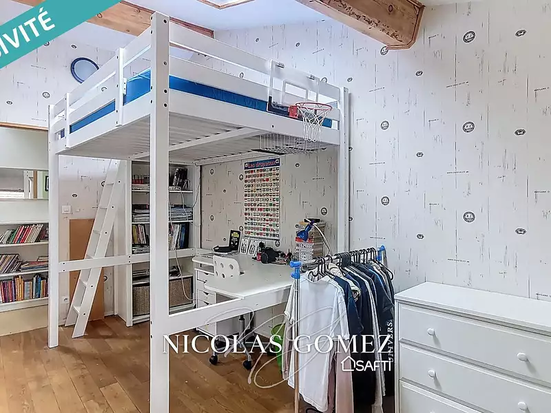 Maison, 162 m²