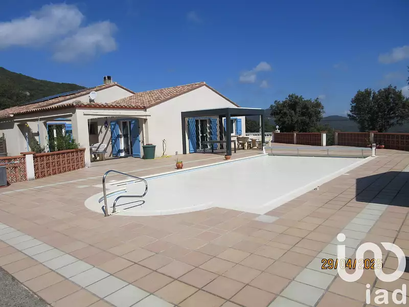 Maison, 198 m²