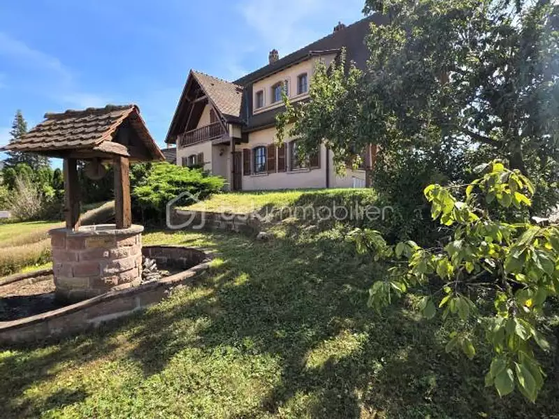 Maison, 215 m²