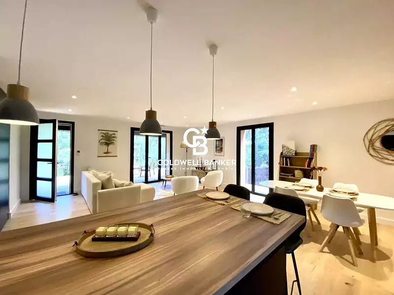 Maison, 97 m²