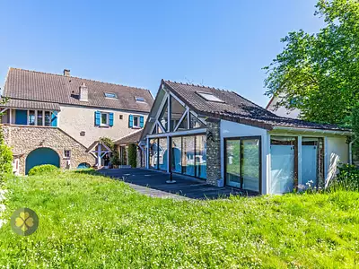 Maison, 285 m²