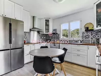 Maison, 145 m²