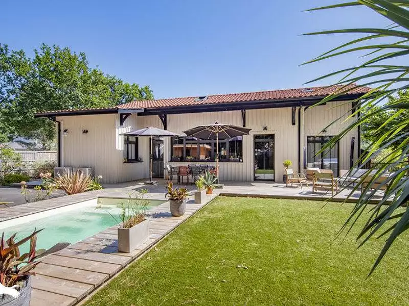 Maison, 170 m²