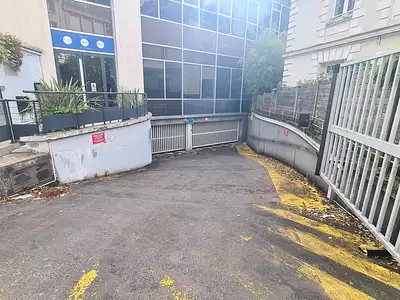 Parking, 12 m²