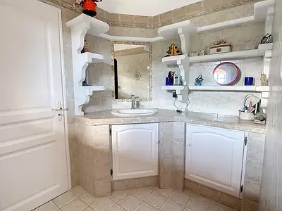 Maison, 205 m²