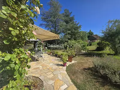 Maison, 163 m²