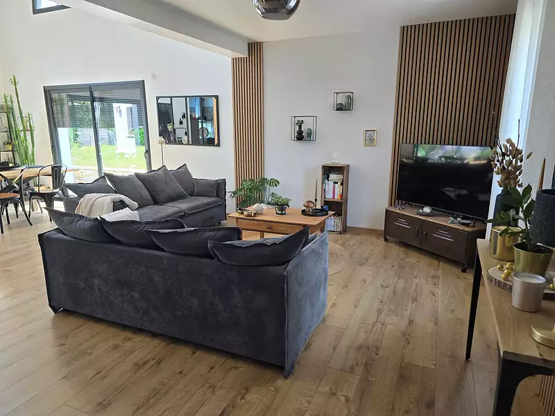Maison, 151 m²