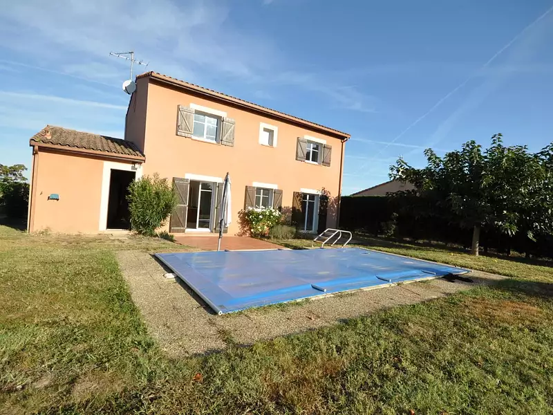 Maison, 111 m²