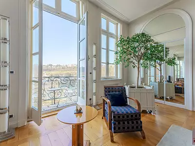 Appartement, 240 m²