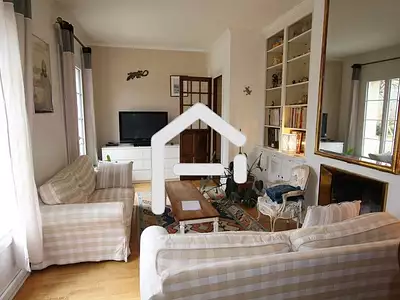 Maison, 600 m²