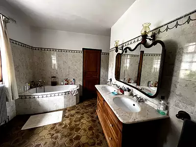 Maison, 265 m²