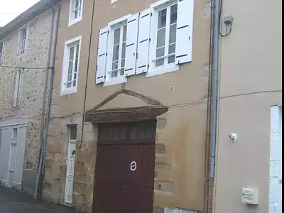Immeuble, 150 m²