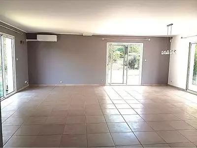 Maison, 180 m²