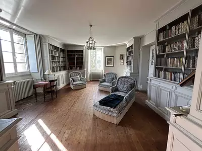 Maison, 1 000 m²