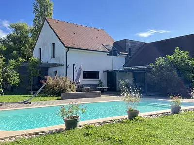 Maison, 1 730 m²