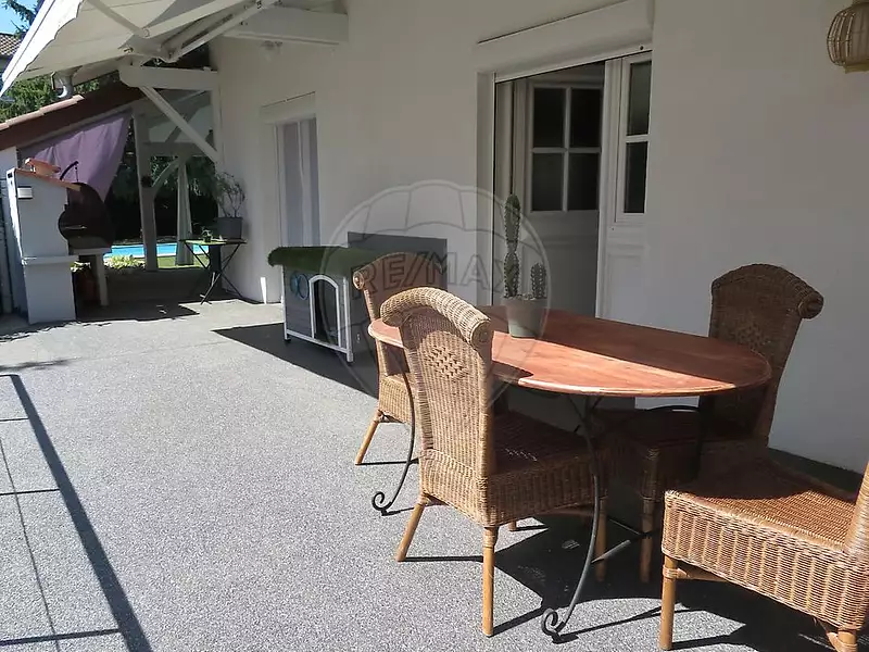 Maison, 180 m²
