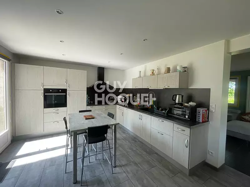 Maison, 144 m²
