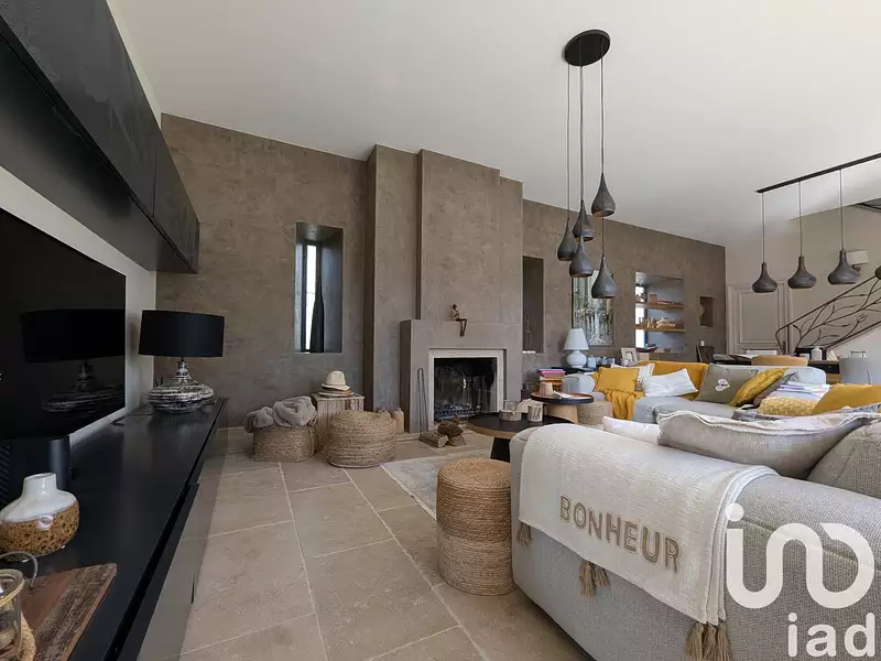 Maison, 192 m²