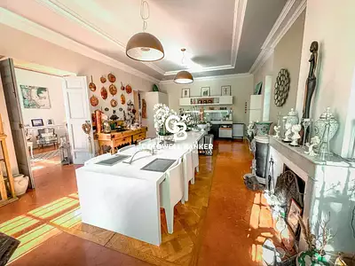 Appartement, 253 m²