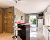 Maison, 275 m²