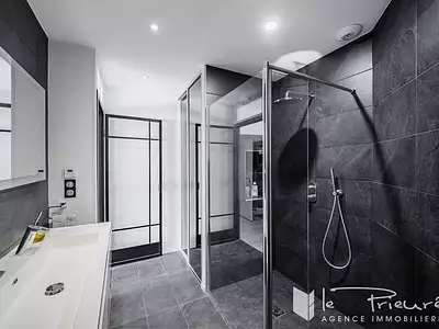 Maison, 219 m²