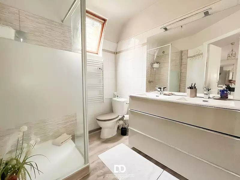 Maison, 147 m²