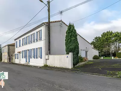 Maison, 224 m²