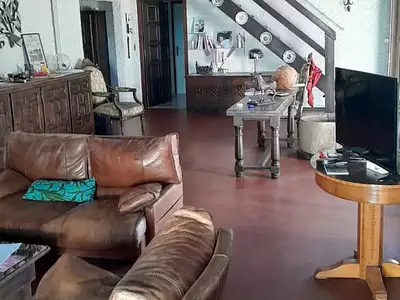 Maison, 218,2 m²