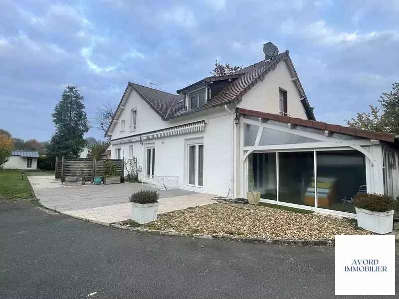 Maison, 230 m²
