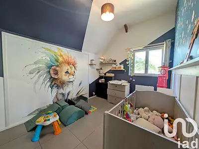Maison, 196 m²