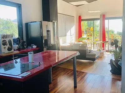 Immeuble, 190 m²