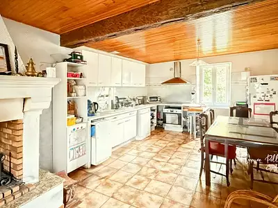 Maison, 333 m²