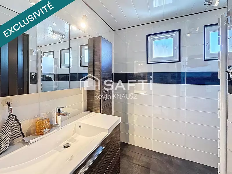 Maison, 83 m²