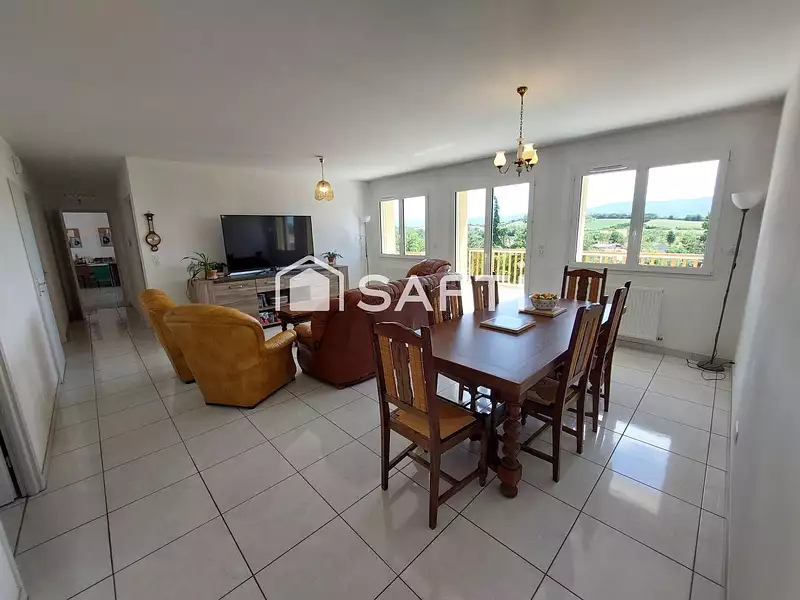 Maison, 140 m²