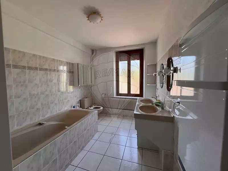 Maison, 143 m²