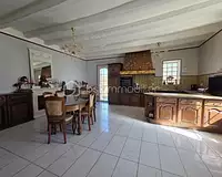 Maison, 245 m²