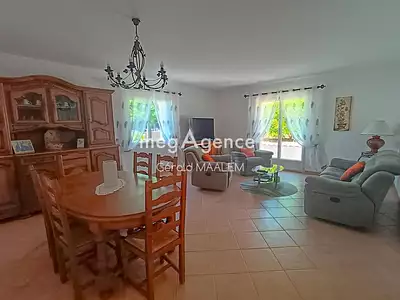 Maison, 131 m²