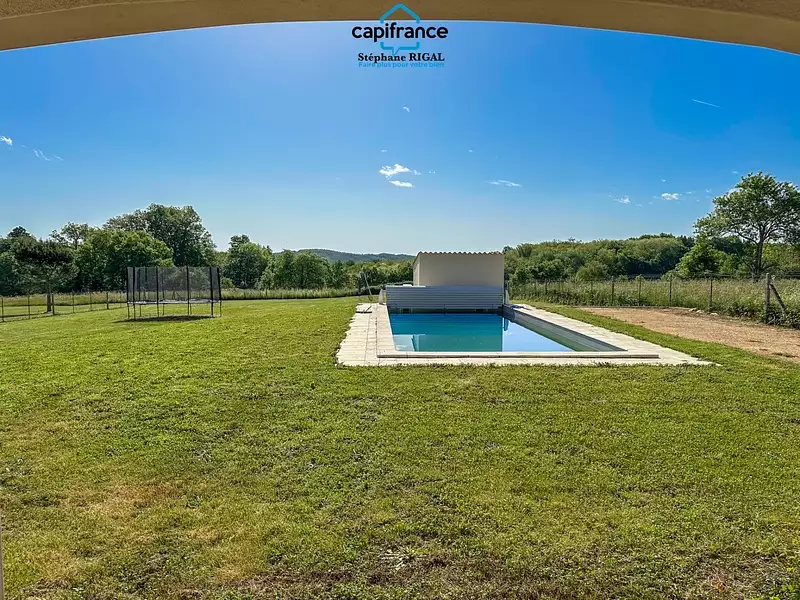 Maison, 140 m²