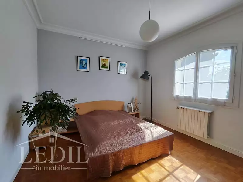 Maison, 165 m²