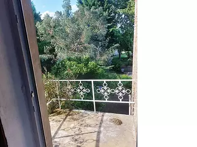 Maison, 255 m²