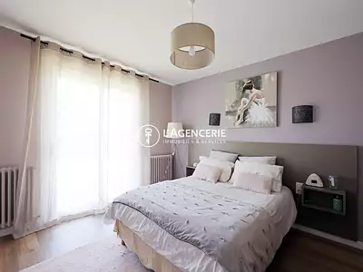 Maison, 193 m²